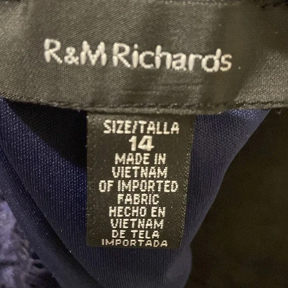 New Dressbarn Dress - Picture 6 of 6